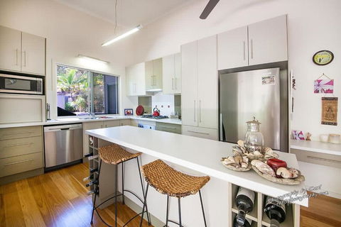 Recovery On Discovery Holiday House - Accommodation QLD 2
