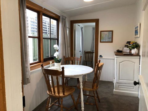 Recreation Cottage - Accommodation QLD 2