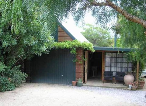Red Brier Cottage Accommodation - Accommodation QLD 3