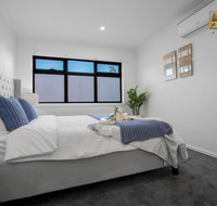 AU.JOY 3 Bed Townhouse Burwood 3 - Accommodation QLD