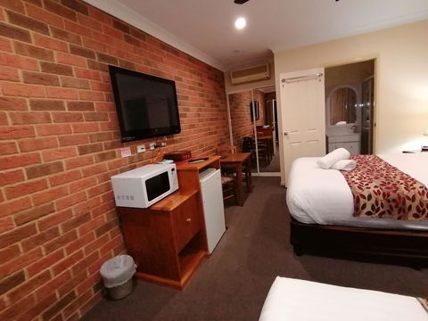 Aussie Rest Motel - Accommodation QLD 2