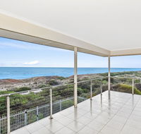 Avaya - Sellicks Beachfront Getaway - WiFi - Accommodation QLD