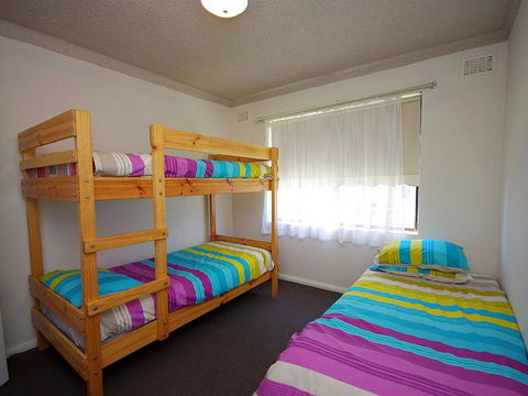 Avilla Court 1 - Accommodation QLD 2