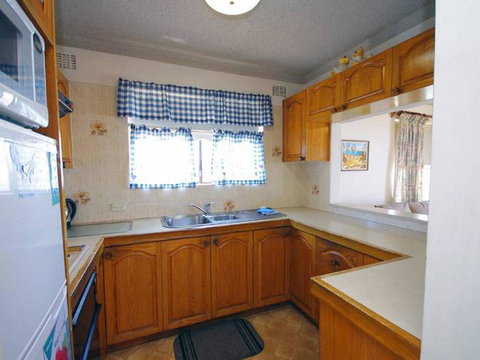 Avilla Court 2 - Accommodation QLD 1