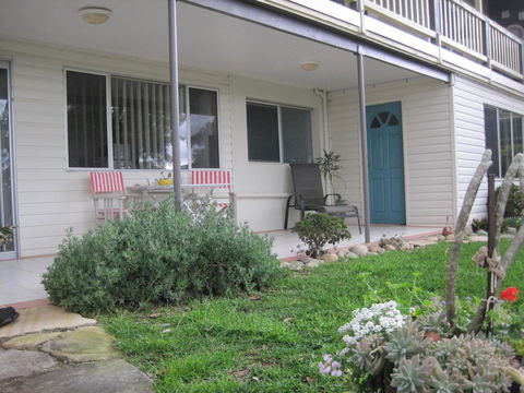 Avoca Breezes - Accommodation QLD 0