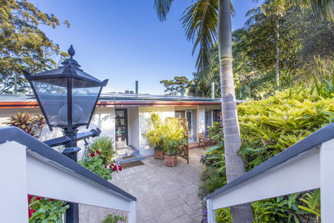 Avocado Sunset Bed & Breakfast - Accommodation QLD 1