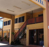 Ayrline Motel - Accommodation QLD