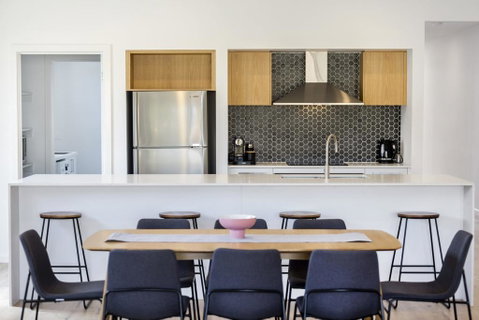 AZURE - ROSEBUD - Accommodation QLD 3