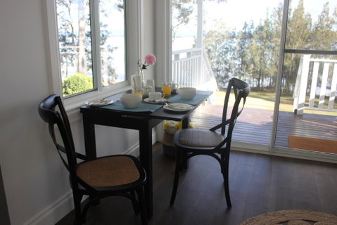 B & B On The Water - Accommodation QLD 2