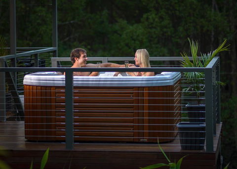 Babbling Brook Retreat - Accommodation QLD 3