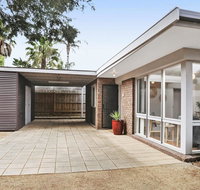 Backyard Bliss - Accommodation QLD