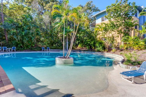 Baden 74 - Rainbow Shores, Top Floor, Air Conditioned Unit, Walk To Beach - Accommodation QLD 0