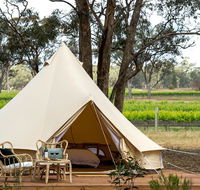 Balgownie Estate Winery Retreat  Restaurant - Accommodation QLD