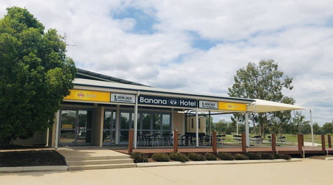 Banana Hotel Motel - Accommodation QLD 0