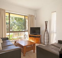 Banksia - Sawtell NSW - Accommodation QLD