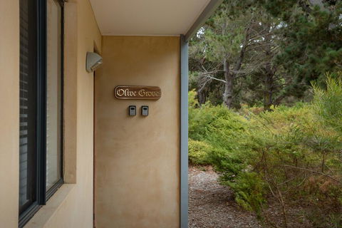 Banksia @ Cosy Corner - Accommodation QLD 2