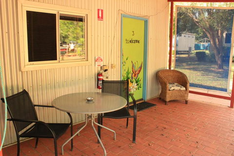 Banyan Tree - Accommodation QLD 2