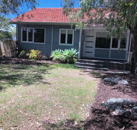 Barefoot Beach Cottage - Busselton - Accommodation QLD