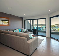 Barefoot Bliss  Fingal Bay - Accommodation QLD