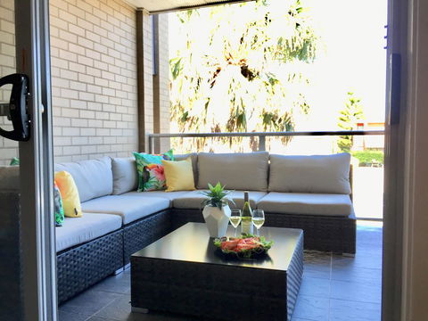 Batemans Bay Apartment - Accommodation QLD 1