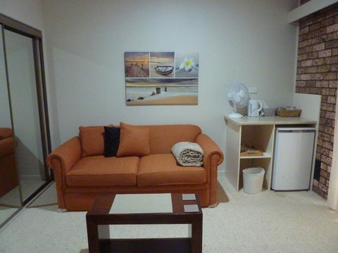 Batemans Bay Manor - Bed And Breakfast - Accommodation QLD 2