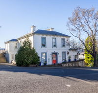 Battery Point Manor - Accommodation QLD