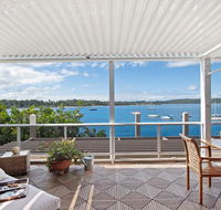Bay Breeze Boutique Accommodation - Accommodation QLD