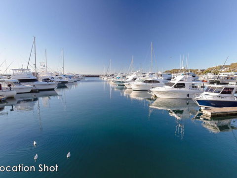 Baydream' 13 Pirralea Parade - Pet Friendly, Aircon, Boat Parking - Accommodation QLD 0