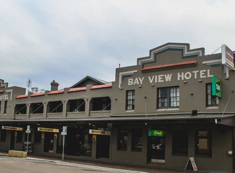Bayview Hotel - Batemans Bay - Accommodation QLD 0