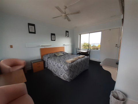 Bayview Motor Inn - Accommodation QLD 1