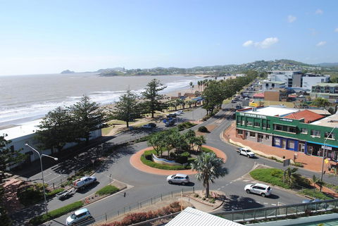 Bayview Tower - Accommodation QLD 3