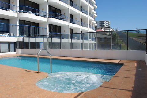 Bayview Tower - Accommodation QLD 1