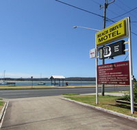 Beach Drive Motel - Accommodation QLD
