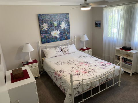 Beach Haven Villa - Accommodation QLD 1