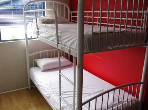 Beach Hostel Mooloolaba - Accommodation QLD 1