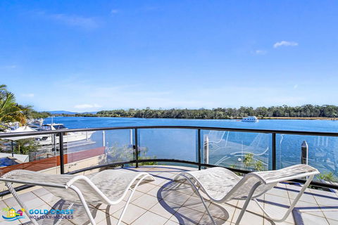 Beach House @ The Cove - Accommodation QLD 1