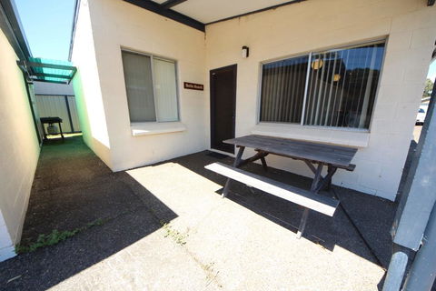 Beach Unit 5 At Hat Head - Accommodation QLD 3