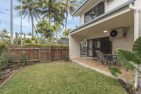Beachcomber 3 - Accommodation QLD 3
