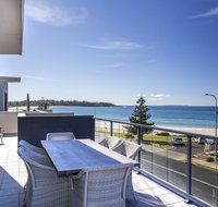 Beachfront Apartment 10 - Accommodation QLD