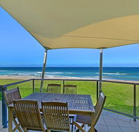 Beachfront Luxury - Accommodation QLD