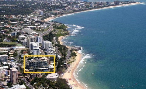 Beachfront Mooloolaba Apartment - Accommodation QLD 0