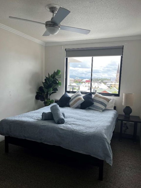 Republic Apartment - Accommodation QLD 1