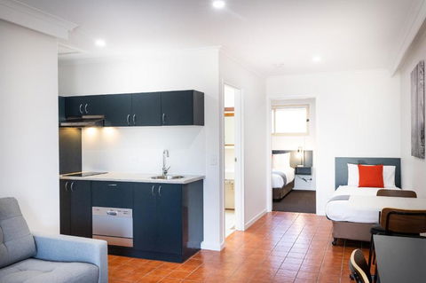 River Motel - Accommodation QLD 3