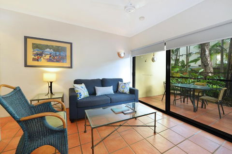 Reef Club Resort - Accommodation QLD 3