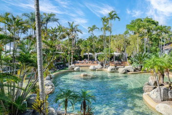 Reef Resort, Lagoon Pool Scooters, Bar 1R with Accommodation QLD