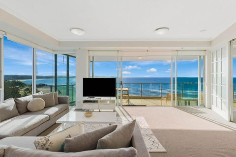 Reflections On The Sea Unit 1501 - Accommodation QLD 1