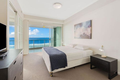 Reflections On The Sea Unit 1501 - Accommodation QLD 3