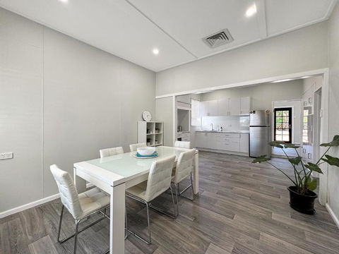 Relax At Gossan - Accommodation QLD 0