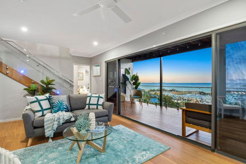 Relax & Daydream At 2 Elementa - Accommodation QLD 1