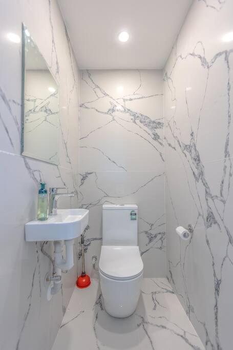 Renovated Vocation Home In Concord - Accommodation QLD 3